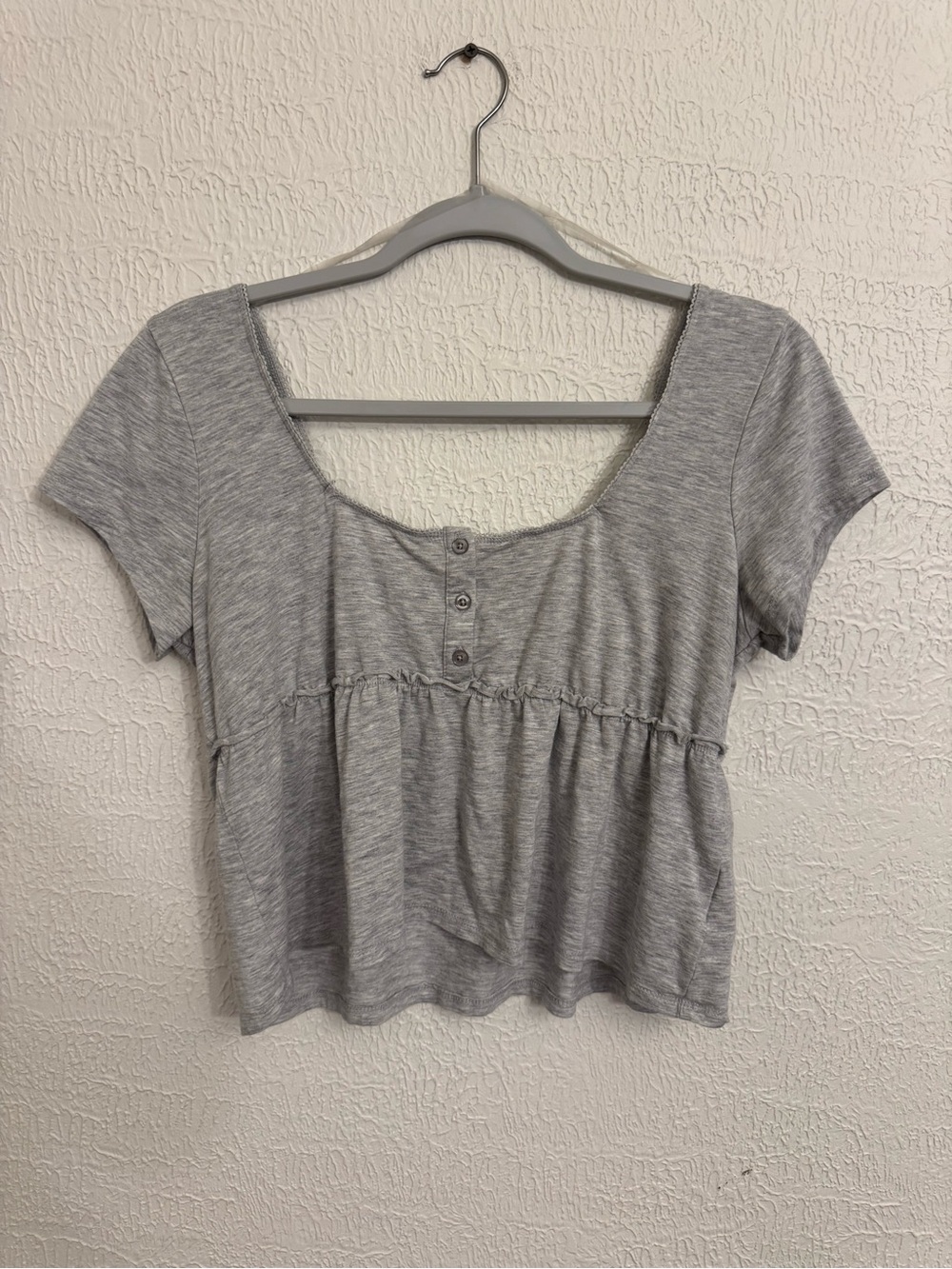 Women’s Scoop Neck Button Front Short Sleeve Baby Tee - Gray